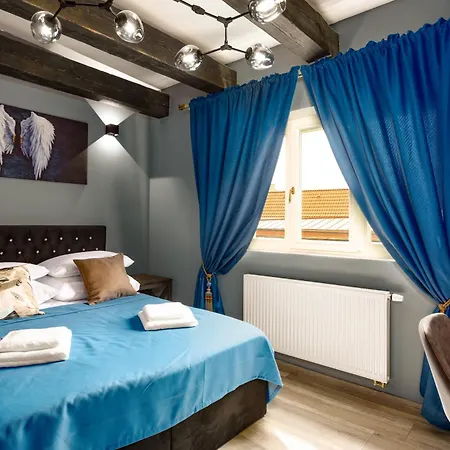 Appartement Karlovy Charme By Rentez Karlovy Vary